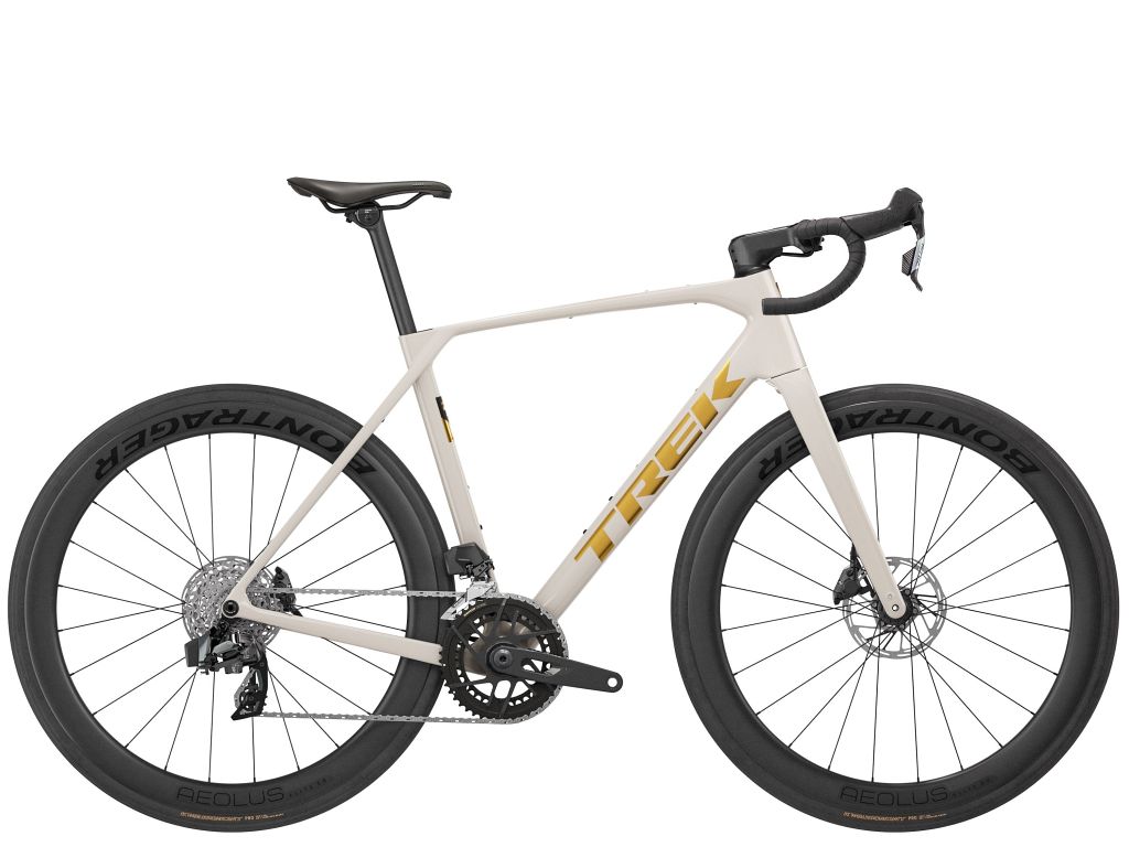 Trek Domane SL 6 AXS Gen 5 carbon endurance racer - Buff Beige - Kibæk Cykler