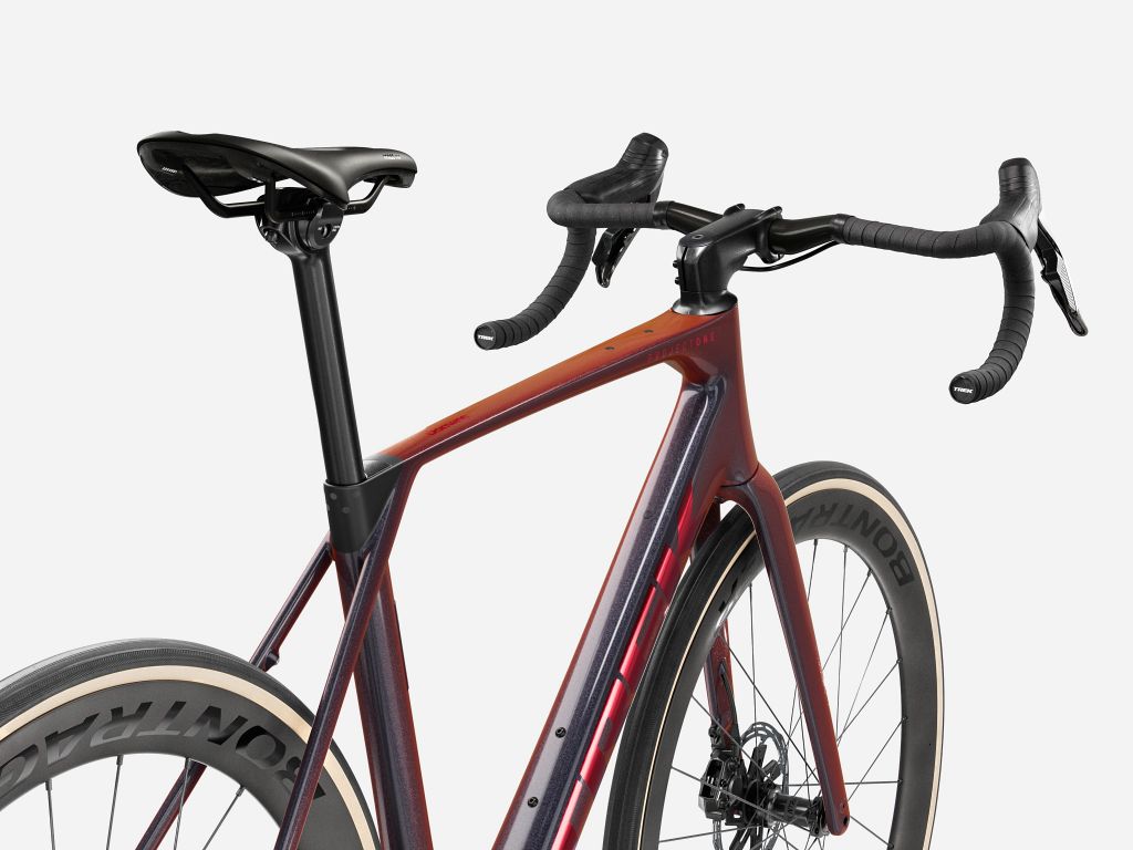 TREK Domane SLR 7 AXS Gen 5