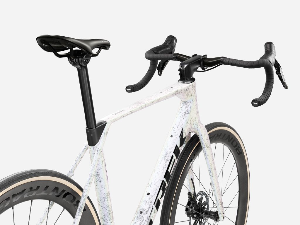 TREK Domane SLR 7 AXS Gen 5