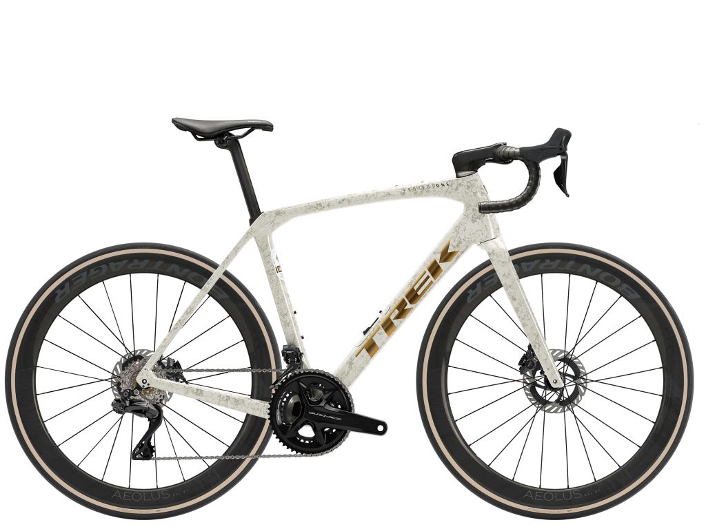 TREK Domane SLR 9 Gen 4