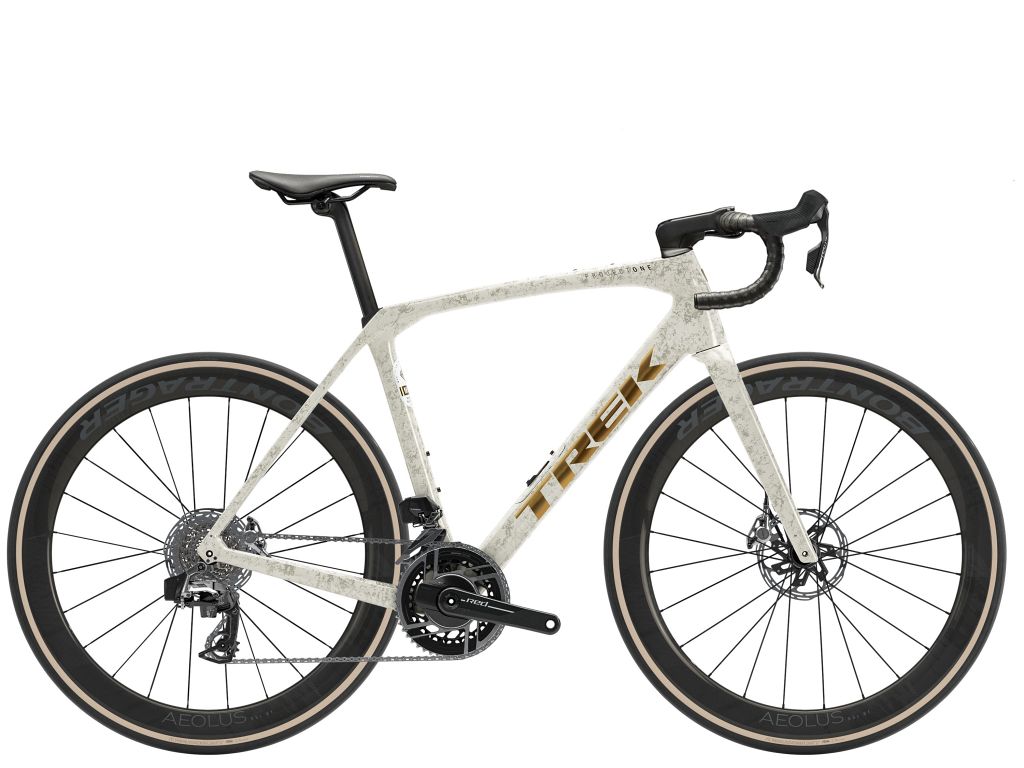 TREK Domane SLR 9 AXS Gen 4