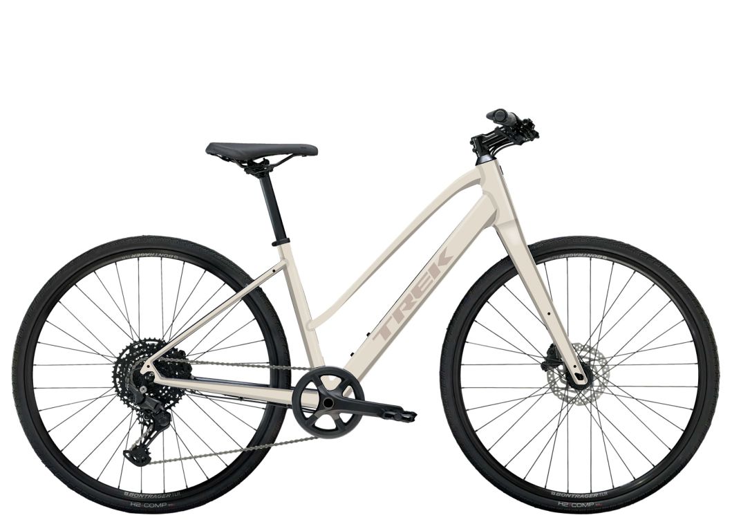 Trek FX 1 Midstep Gen 4 - Era White - let og sporty citybike - Kibæk Cykler