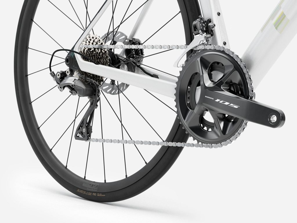 TREK Madone SL 5 Gen 8