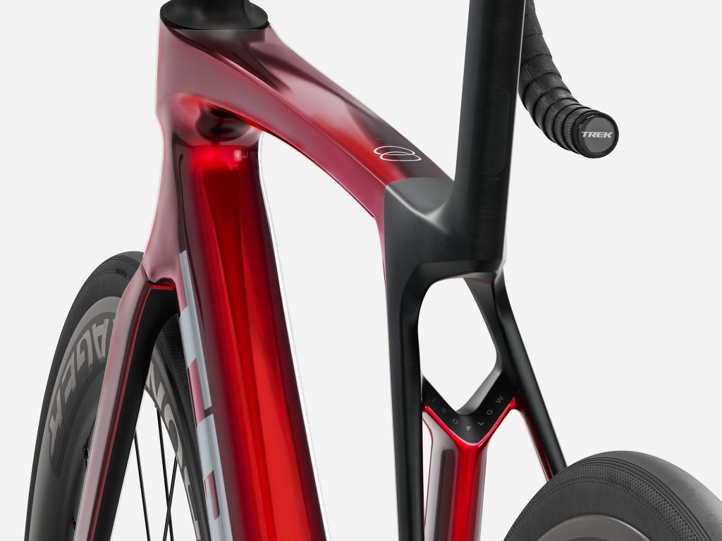 TREK Madone SL 6 AXS Gen 8