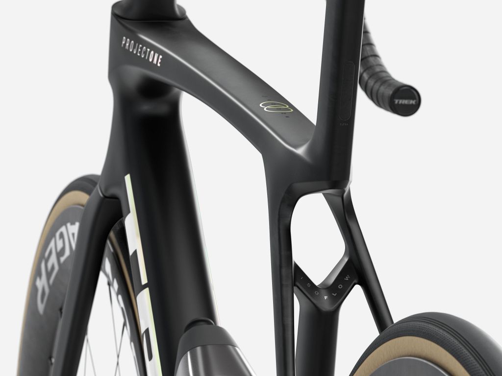 TREK Madone SLR 7 Gen 8