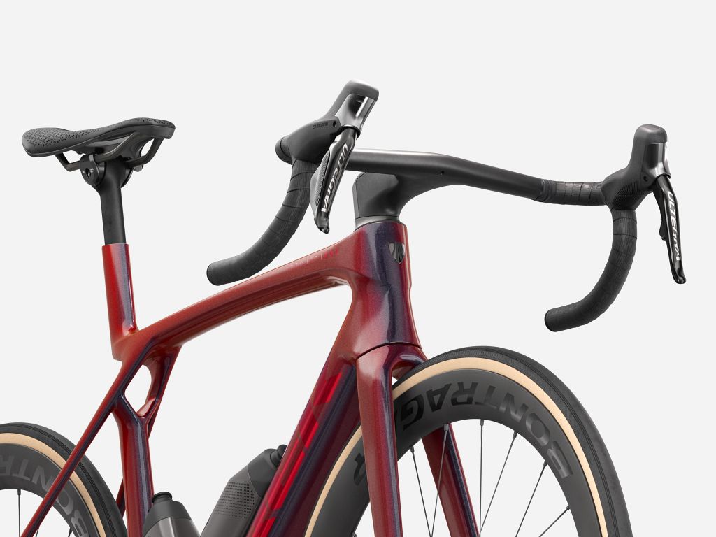 TREK Madone SLR 7 Gen 8