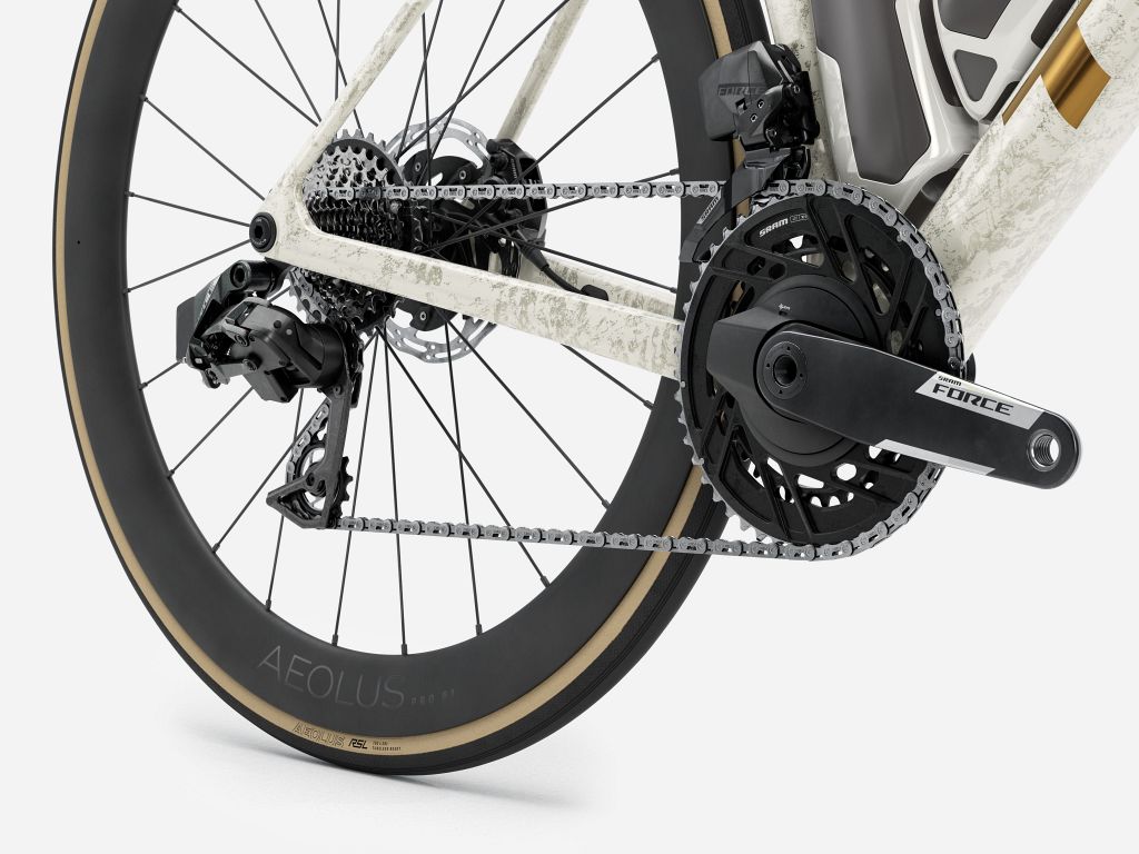 TREK Madone SLR 7 AXS