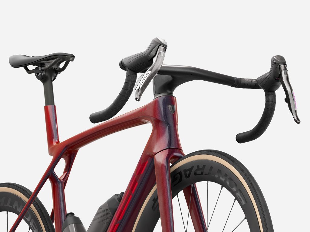 TREK Madone SLR 7 AXS Gen 8
