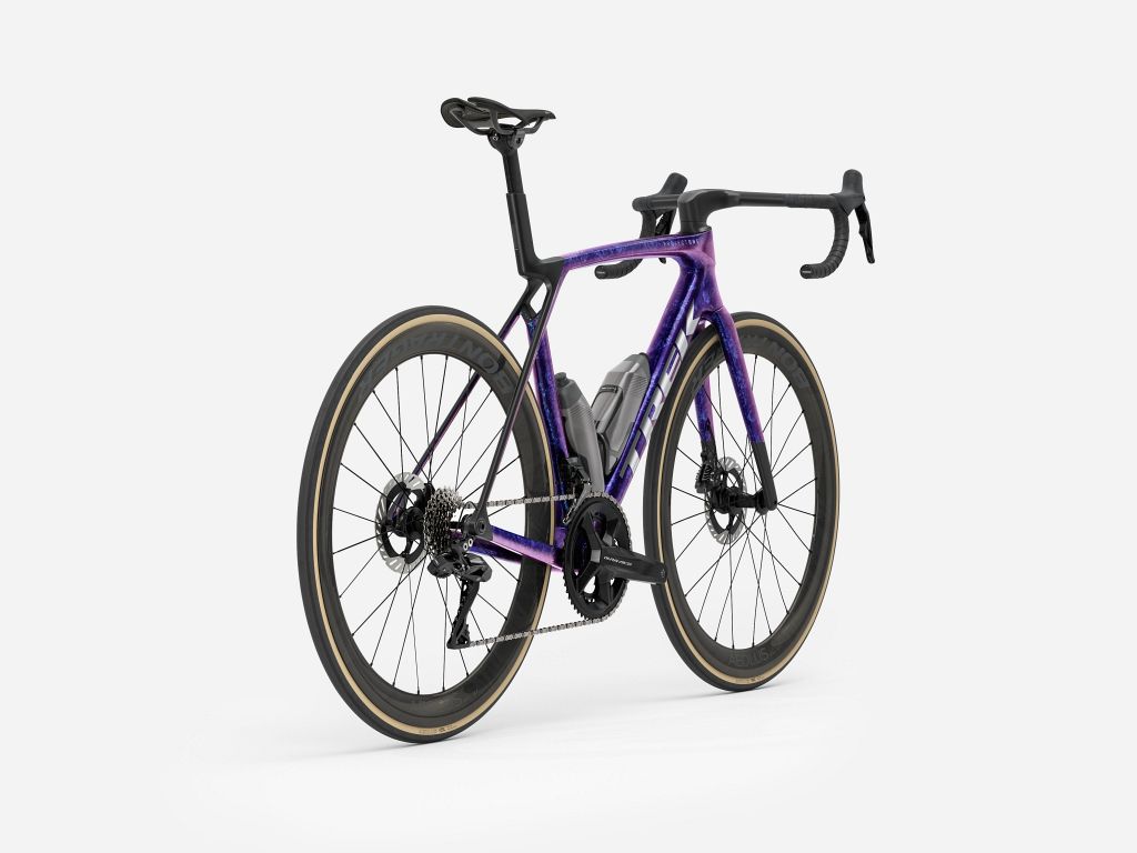 TREK Madone SLR 9 Gen 8