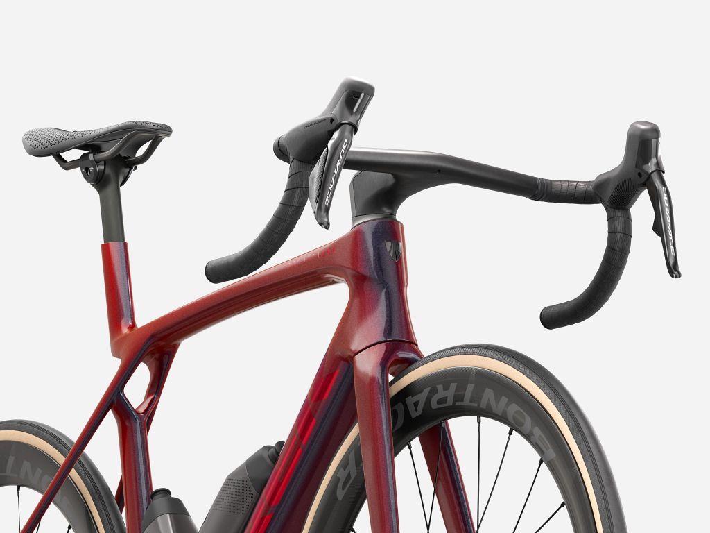 TREK Madone SLR 9 Gen 8