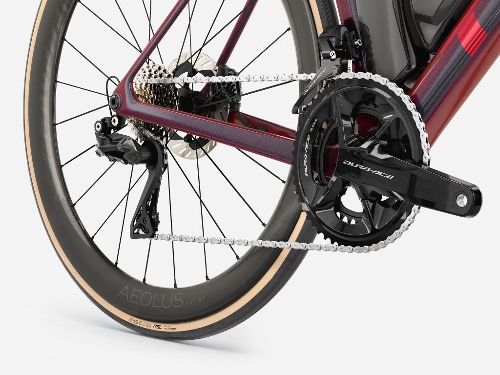 TREK Madone SLR 9 Gen 8