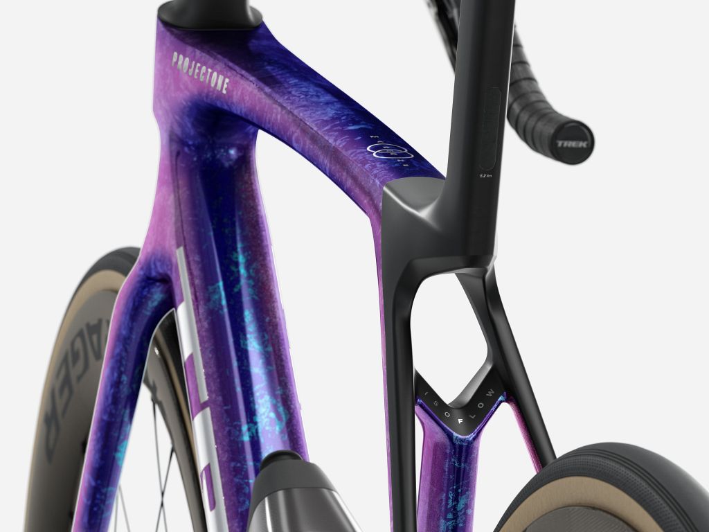 TREK Madone SLR 9 AXS Gen 8
