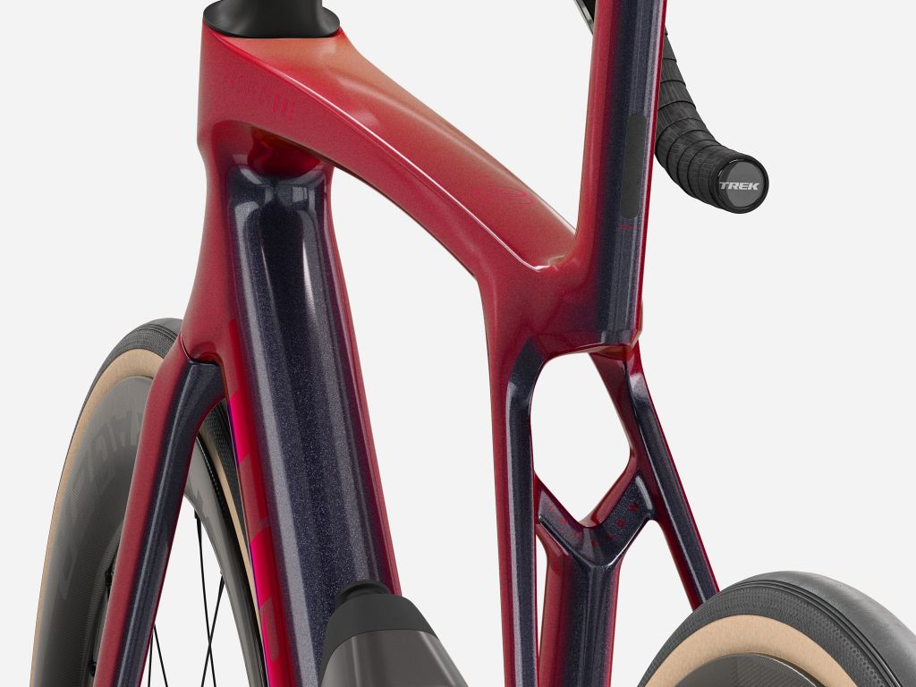 TREK Madone SLR 9 AXS Gen 8