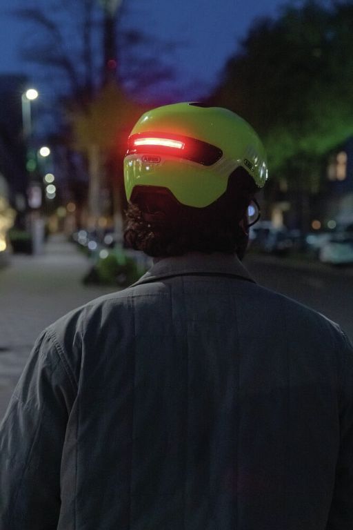 Abus Hud-Y cykelhjelm til elcykel - Kibæk Cykler