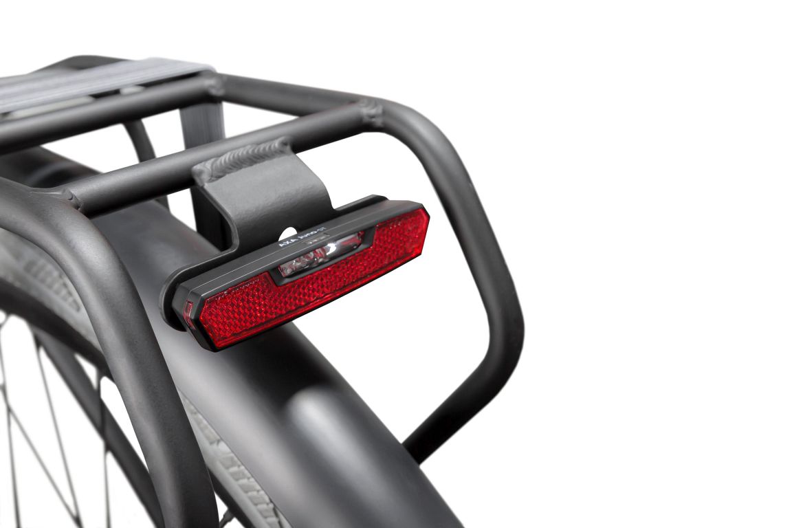  AXA Juno LED baglygte til elcykel - Kibæk Cykler