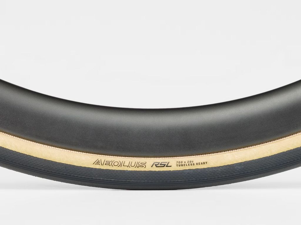 Bontrager Aeolus RSL TLR dæk til racercykel - 700x28C - Kibæk Cykler