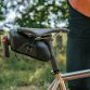 KOM Cycling sadeltaske med beslag til Garmin Varia radar - Kibæk Cykler