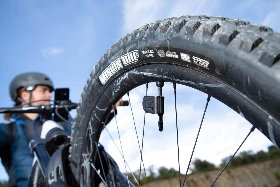 AIRsistant TPMS sensor til mountainbike - Kibæk Cykler