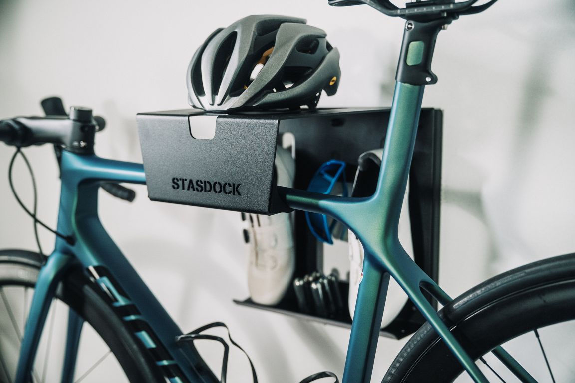 Stasdock Happy Black cykelophæng til hjemmet - Kibæk Cykler