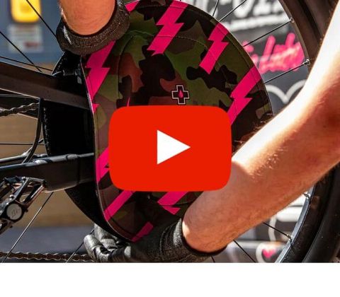 Video - sådan bruges Muc-Off Disc Brake Covers til bremseskiver - 2 stk - Camo - Kibæk Cykler